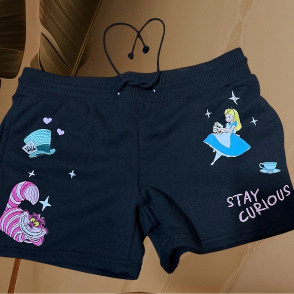 Disney Classic Black  Women Short Size Small - Picture 6 of 14